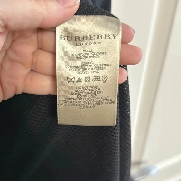 Burberry 100% nylon trench coat size 14 - Picture 8 of 8